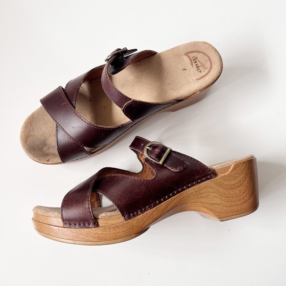 Dansko Shoes - Vintage Dansko Leather Clog Sandals‎ 41 10.5-11 Brown Wedge Platform Chunky Boho